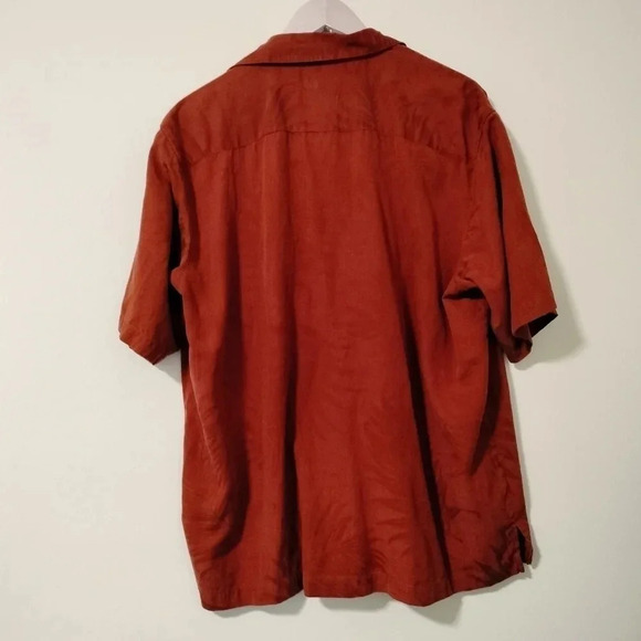 Men's Caribbean Size Medium Silk Blend Tropical Rust Top Button Up - Picture 4 of 6